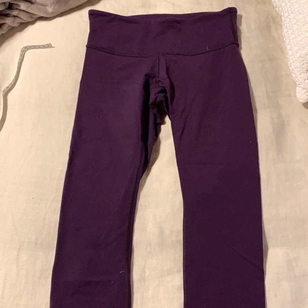 Purple Wunder Under Lululemon Capris